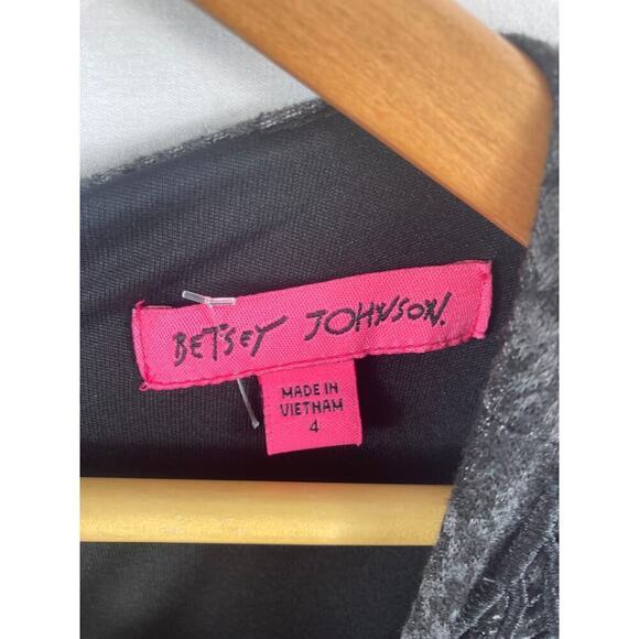 Betsey Johnson Lace Plaid Short Sleeve Sheath Dress 4 - Picture 4 of 7